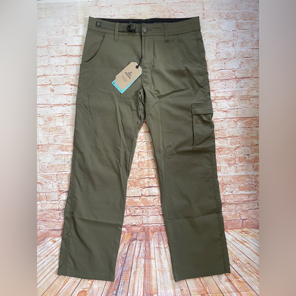 Prana Men's Cargo Pants in Olive